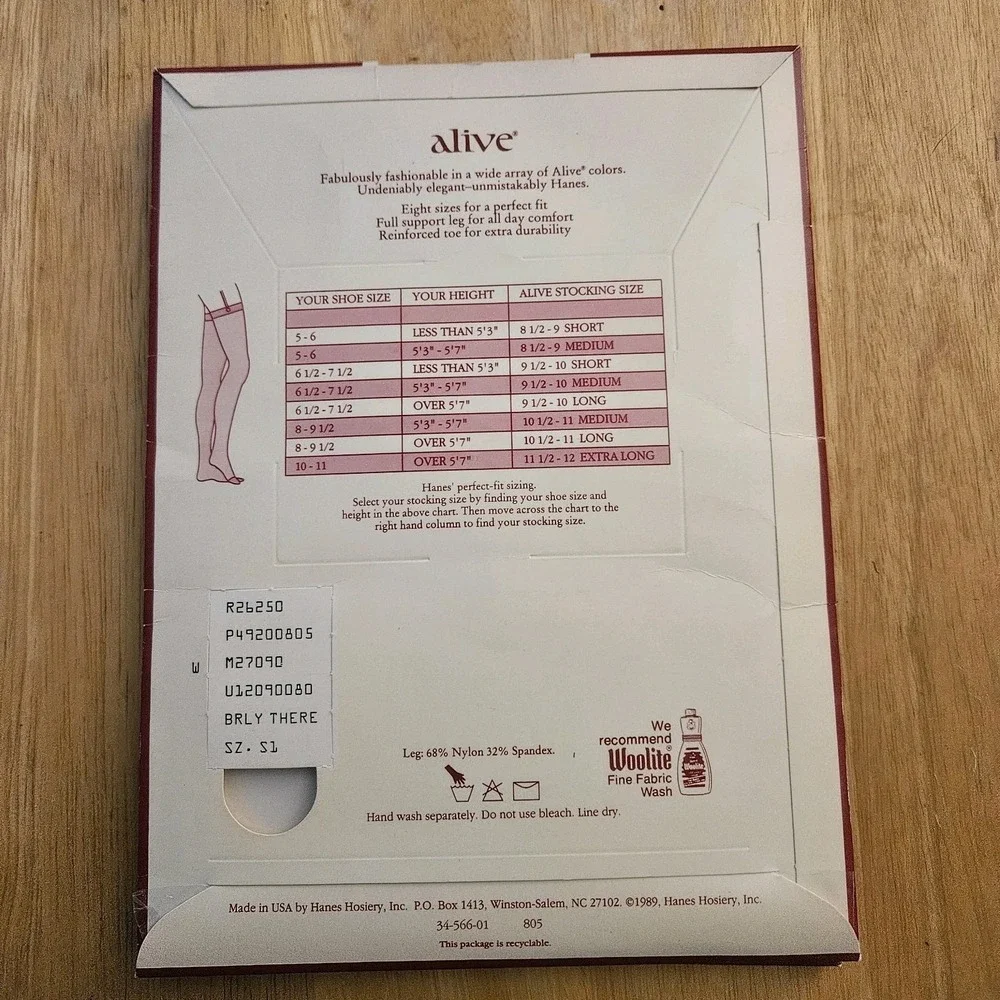 1989 2 Pair HANES‎ ALIVE SHEER SUPPORT Style 805 Barely There 8.5-9 Short NEW